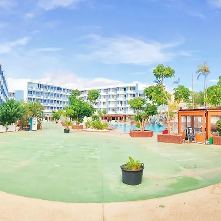 Park Con Piscina, Bar, Wifi, Parking Apartment *