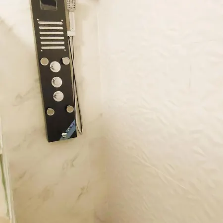 아파트 Park, Swimming-pool, Bar, Wifi, Parking 산미겔데아보나