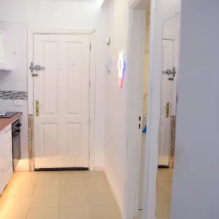Park Con Piscina, Bar, Wifi, Parking Apartment *