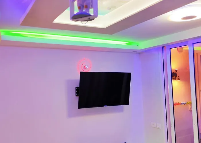 Park, Swimming-pool, Bar, Wifi, Parking Apartmán